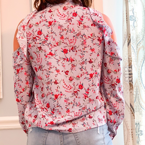 blouse - Picture 2 of 2